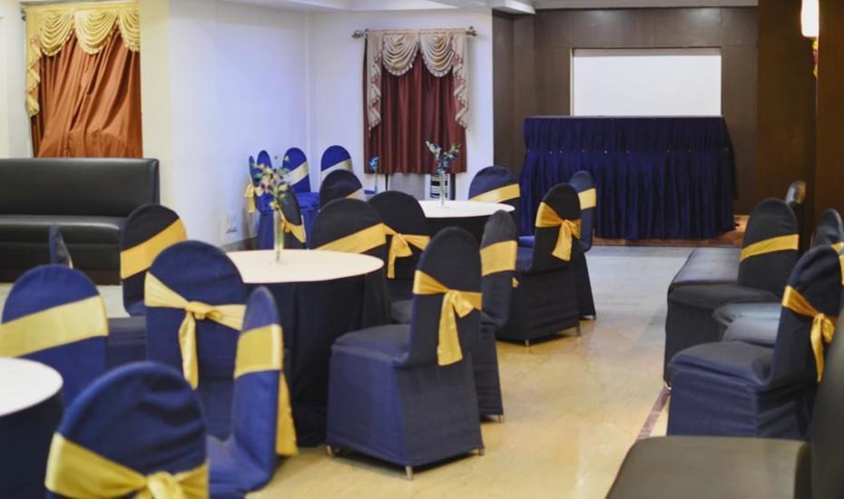 The Pearl Hotel Kolkata Exterior photo
